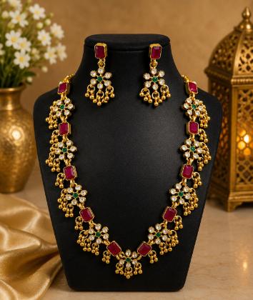 Party Wear Jewellery Set