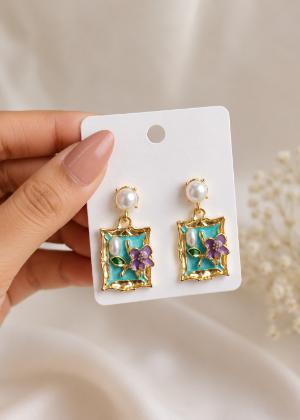 Turquoise Floral Pearl Frame Earrings
