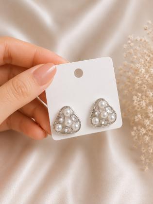 Elegant Pearl Crystal Stud Earrings