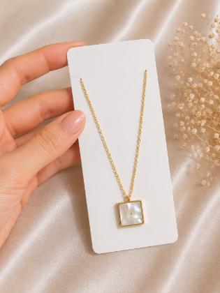 Anti tarnish mother of pearl pendant necklace
