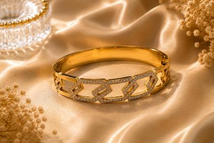 Luxury Crystal Link Antitarnish Stainless Bracelet