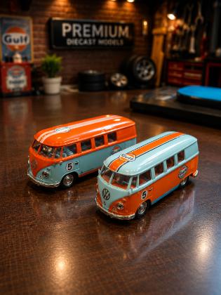 Vintage Die Cast Mini Bus (1 pc)